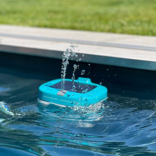 Diffuseur de chlore Ecotab dans une piscine